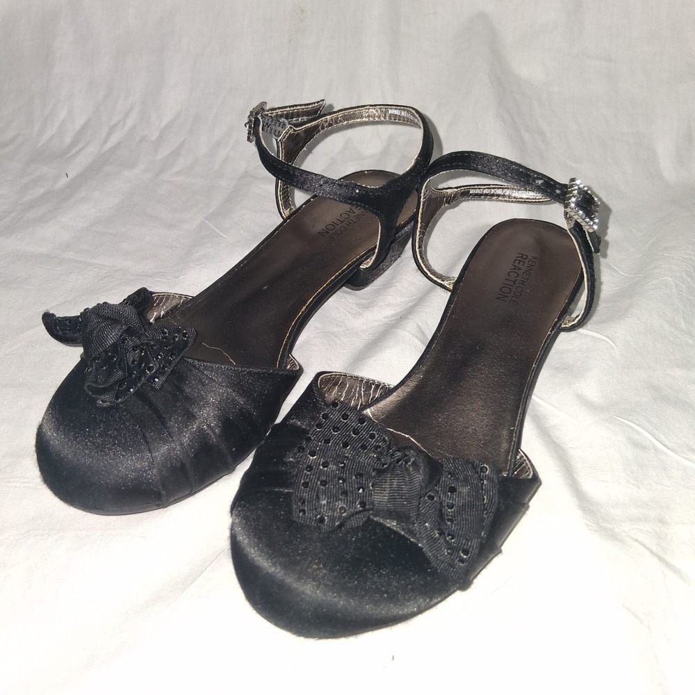 Kenneth Cole Reaction Girls Black Satin Bow Dress Sandals Rhinestone Buckle Sz 2